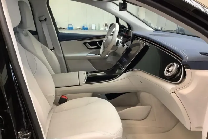 Mercedes-Benz EQE SUV din 2025 cu 14.179 km - oferta MER202782 - foto 9