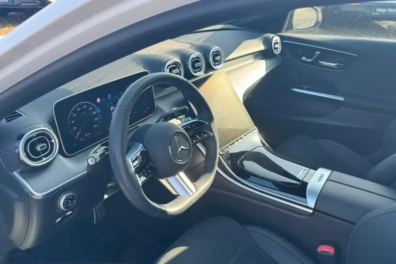 Mercedes-Benz C 200 (Clasa C) din 2025 cu 17.204 km - oferta MER202783 - foto 8