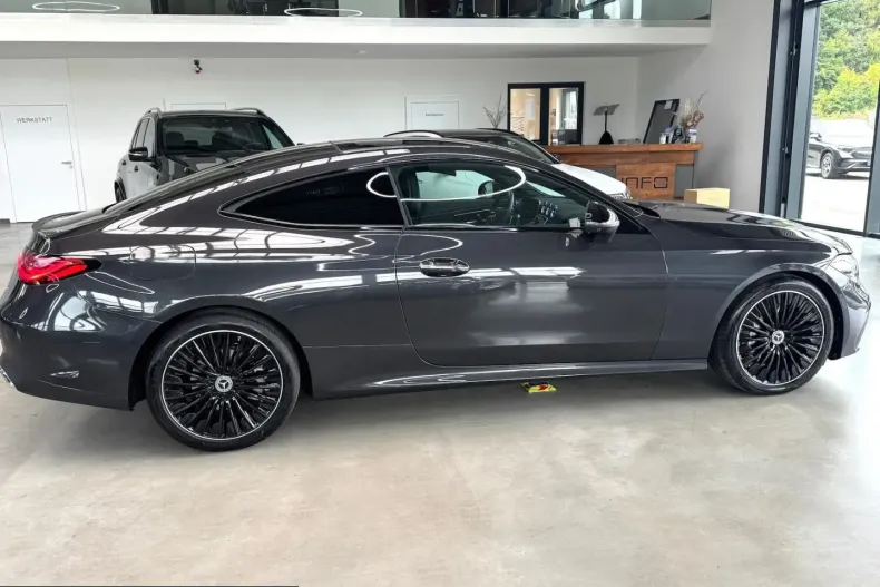 Mercedes-Benz CLE 220 (Clasa CLE) din 2025 cu 15.000 km - oferta MER202784 - foto 5