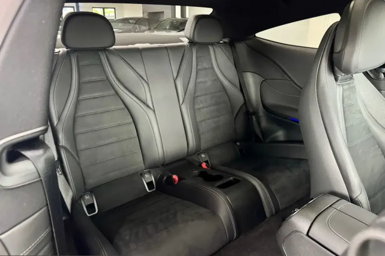 Mercedes-Benz CLE 220 (Clasa CLE) din 2025 cu 15.000 km - oferta MER202784 - foto 12