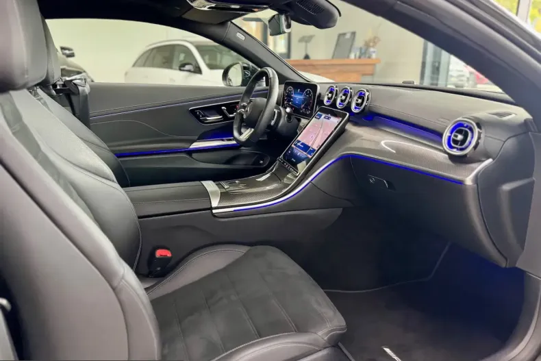 Mercedes-Benz CLE 220 (Clasa CLE) din 2025 cu 15.000 km - oferta MER202784 - foto 13