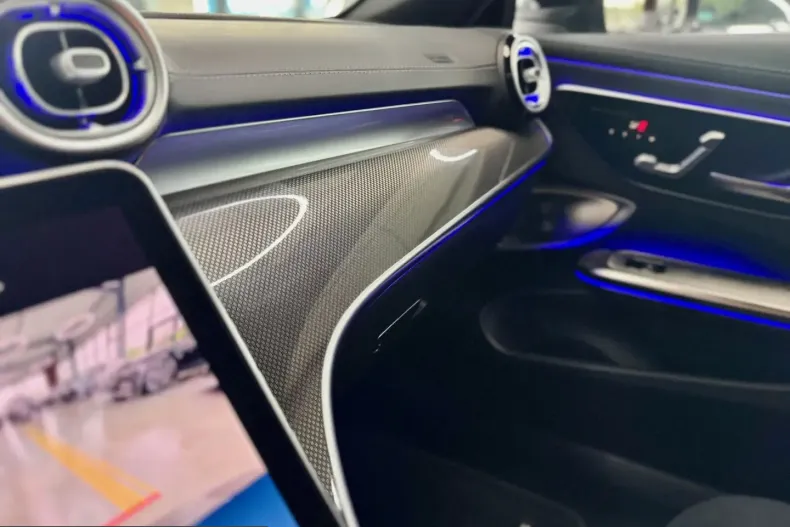 Mercedes-Benz CLE 220 (Clasa CLE) din 2025 cu 15.000 km - oferta MER202784 - foto 18