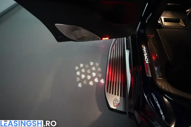 Mercedes-Benz GLS 600 (Clasa GLS) din 2025 cu 12.800 km - oferta MER202787 - foto 14