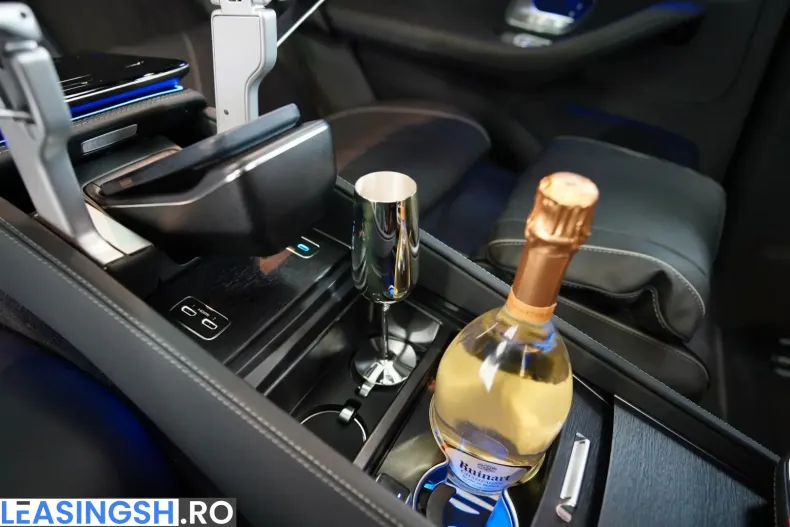 Mercedes-Benz GLS 600 (Clasa GLS) din 2025 cu 12.800 km - oferta MER202787 - foto 22