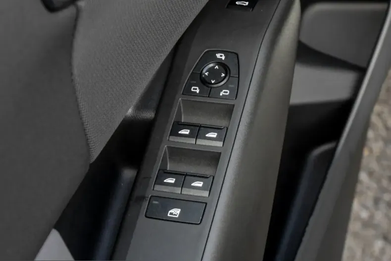 BMW X3 (Seria X) din 2025 cu 12.137 km - oferta BMW202788 - foto 14