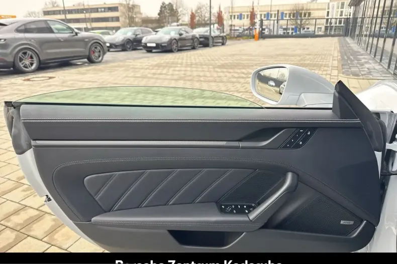 Porsche 992 din 2025 cu 6.050 km - oferta POR202792 - foto 19