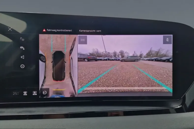 Audi Q6 e-tron din 2025 cu 8.950 km - oferta AUD202800 - foto 18