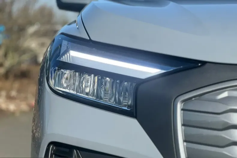 Audi Q4 e-tron din 2024 cu 25.290 km - oferta AUD202802 - foto 3