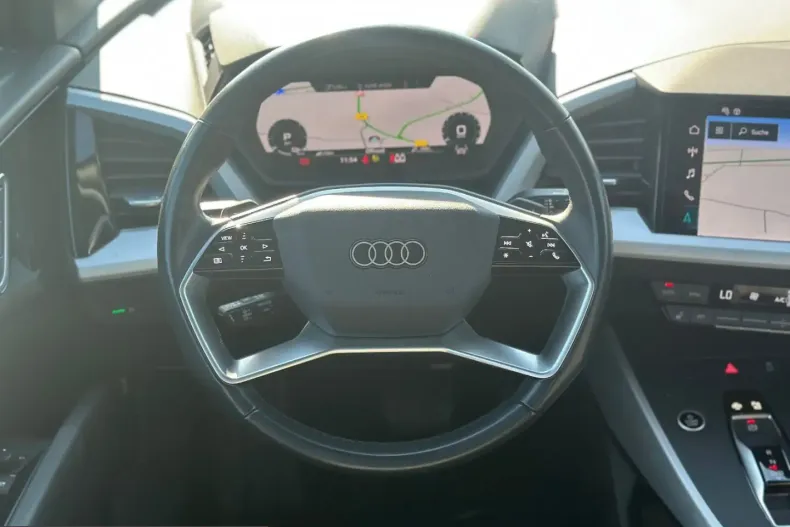 Audi Q4 e-tron din 2024 cu 25.290 km - oferta AUD202802 - foto 11