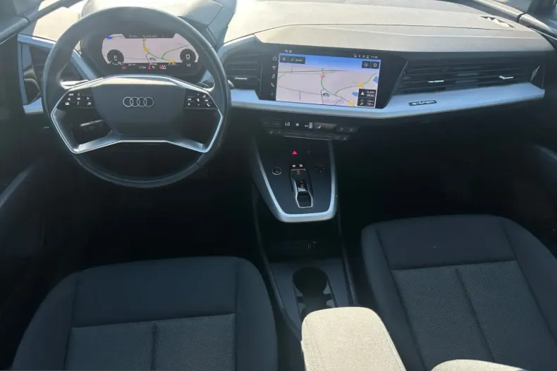 Audi Q4 e-tron din 2024 cu 25.290 km - oferta AUD202802 - foto 20