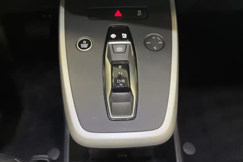 Audi Q4 e-tron din 2024 cu 29.515 km - oferta AUD202804 - foto 19