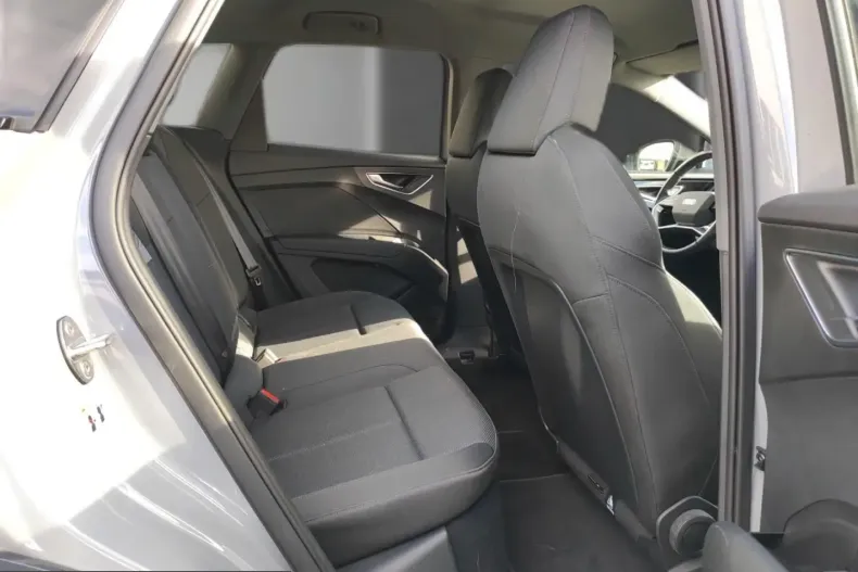 Audi Q4 e-tron din 2024 cu 13.208 km - oferta AUD202806 - foto 10