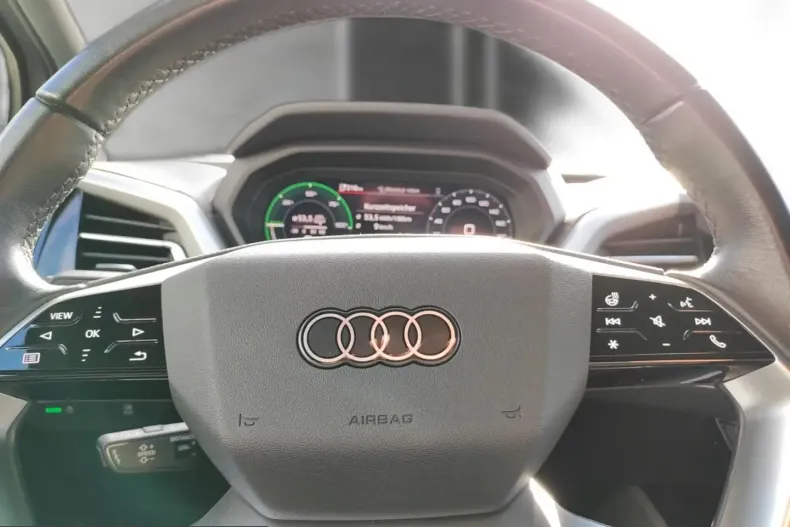 Audi Q4 e-tron din 2024 cu 13.208 km - oferta AUD202806 - foto 12