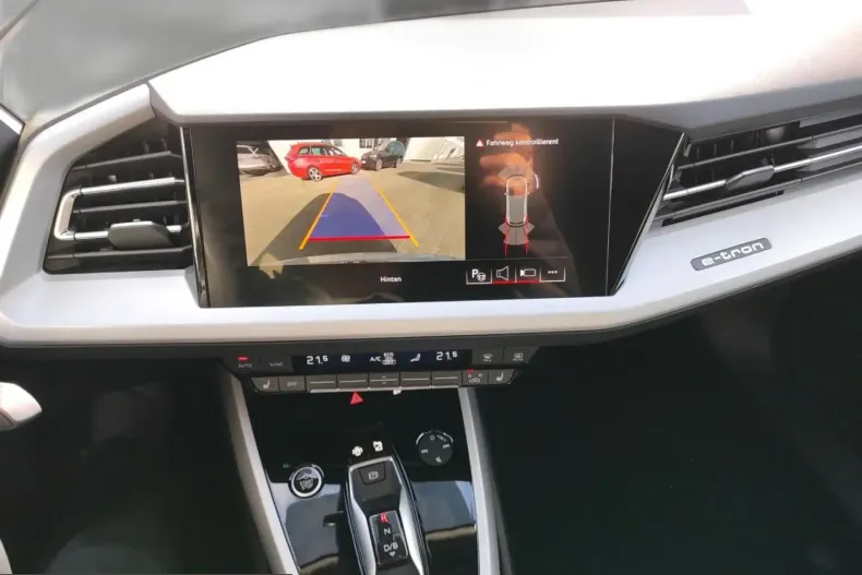 Audi Q4 e-tron din 2024 cu 13.208 km - oferta AUD202806 - foto 13