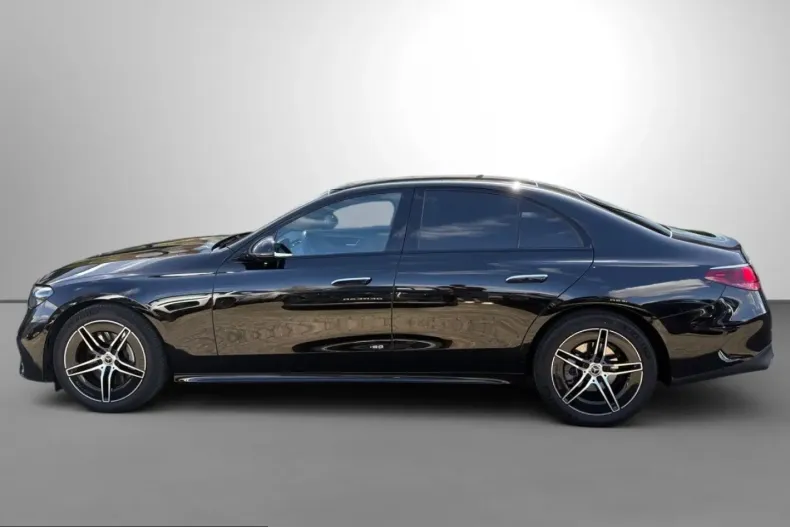 Mercedes-Benz E 200 (Clasa E) din 2025 cu 16.678 km - oferta MER202807 - foto 8