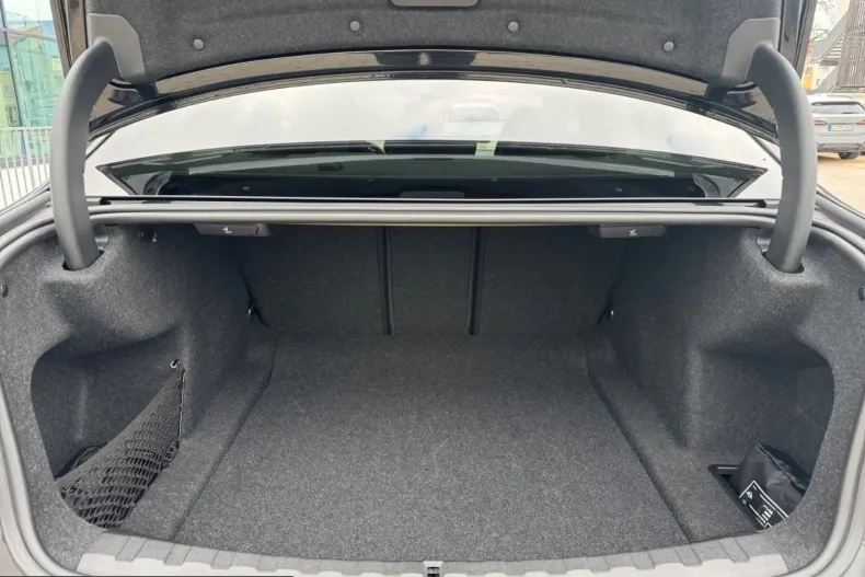 BMW M3 (Seria 3) din 2025 cu 18.700 km - oferta BMW202808 - foto 11