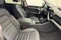 Volkswagen Touareg din 2023 cu 40.760 km - oferta VOL202809 - foto 3