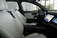 Mercedes-Benz E 400 (Clasa E) din 2025 cu 33.823 km - oferta MER202810 - foto 10