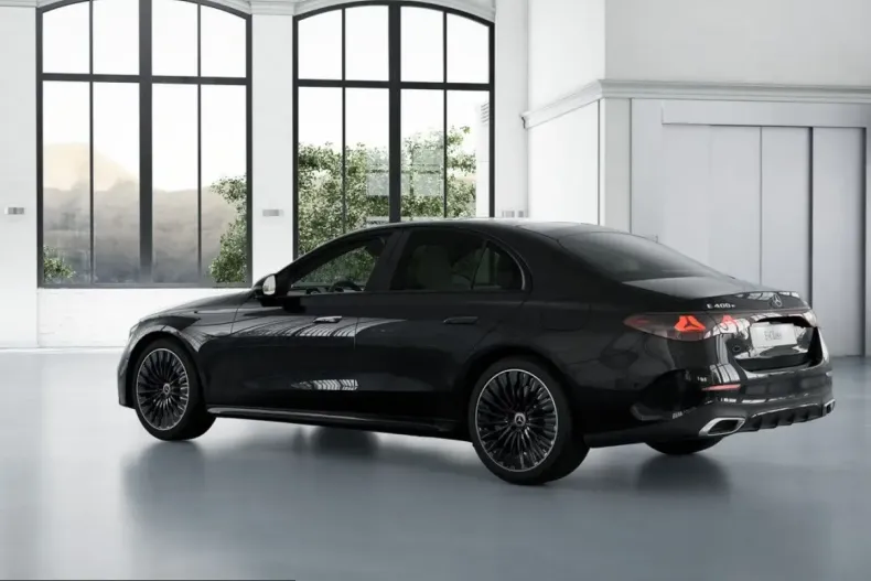 Mercedes-Benz E 400 (Clasa E) din 2025 cu 33.823 km - oferta MER202810 - foto 15