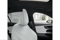 Mercedes-Benz E 400 (Clasa E) din 2025 cu 33.823 km - oferta MER202810 - foto 17