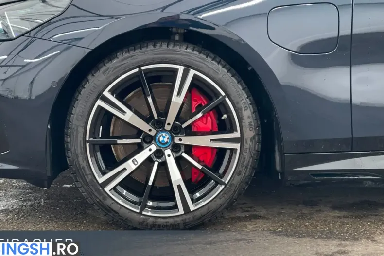 BMW 550 (Seria 5) din 2025 cu 22.457 km - oferta BMW202813 - foto 3
