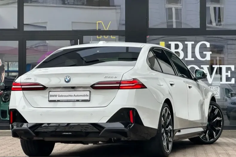 BMW 550 (Seria 5) din 2025 cu 25.800 km - oferta BMW202814 - foto 2