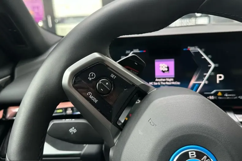 BMW 550 (Seria 5) din 2025 cu 25.800 km - oferta BMW202814 - foto 20