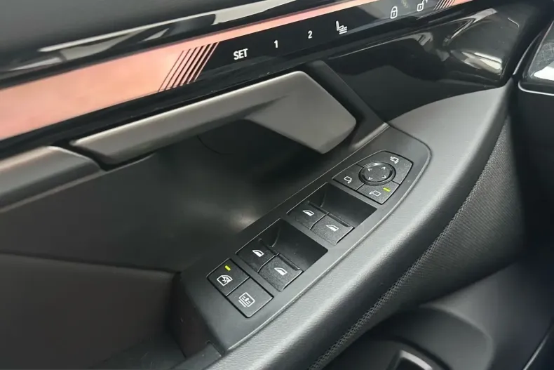 BMW 550 (Seria 5) din 2025 cu 25.800 km - oferta BMW202814 - foto 21