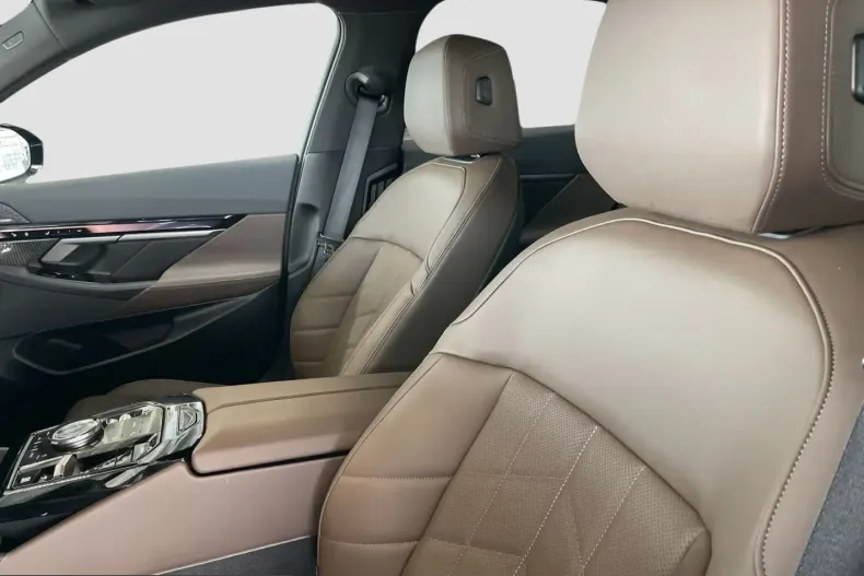 BMW 520 (Seria 5) din 2025 cu 25.530 km - oferta BMW202816 - foto 8