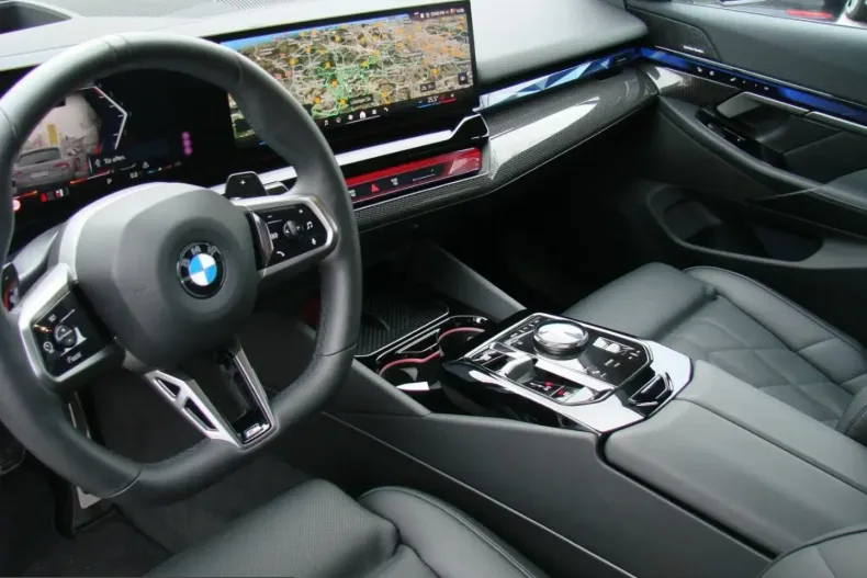 BMW 520 (Seria 5) din 2025 cu 24.408 km - oferta BMW202817 - foto 15