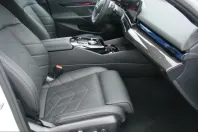 BMW 520 (Seria 5) din 2025 cu 24.408 km - oferta BMW202817 - foto 18