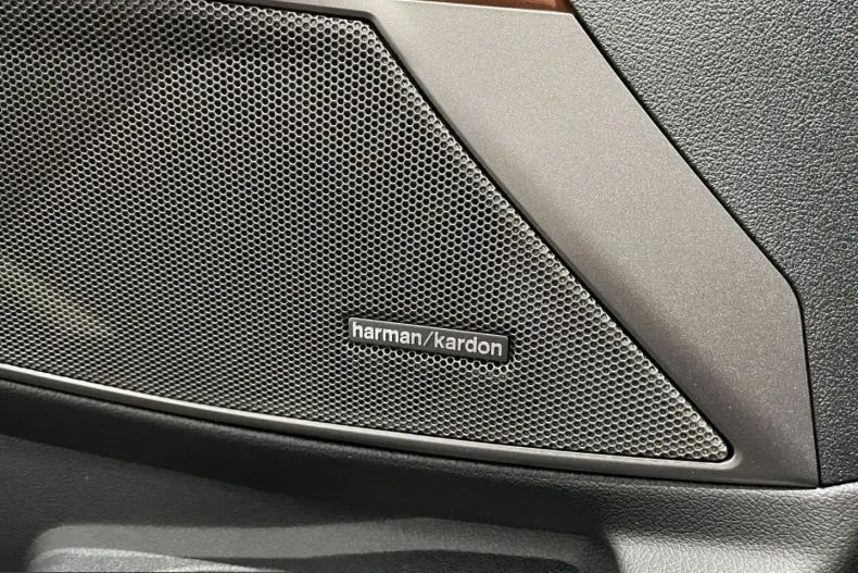 BMW M3 (Seria 3) din 2024 cu 7.794 km - oferta BMW202819 - foto 23