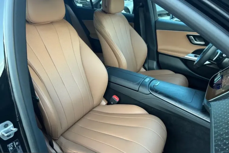 Mercedes-Benz E 220 (Clasa E) din 2024 cu 31.971 km - oferta MER202823 - foto 7