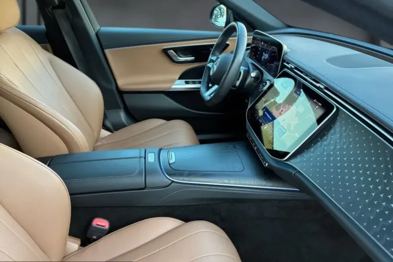 Mercedes-Benz E 220 (Clasa E) din 2024 cu 31.971 km - oferta MER202823 - foto 18