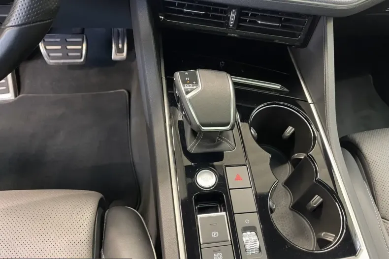 Volkswagen Touareg din 2023 cu 58.058 km - oferta VOL202824 - foto 13