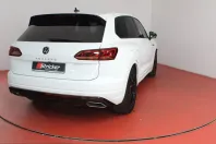 Volkswagen Touareg din 2023 cu 44.442 km - oferta VOL202826 - foto 6