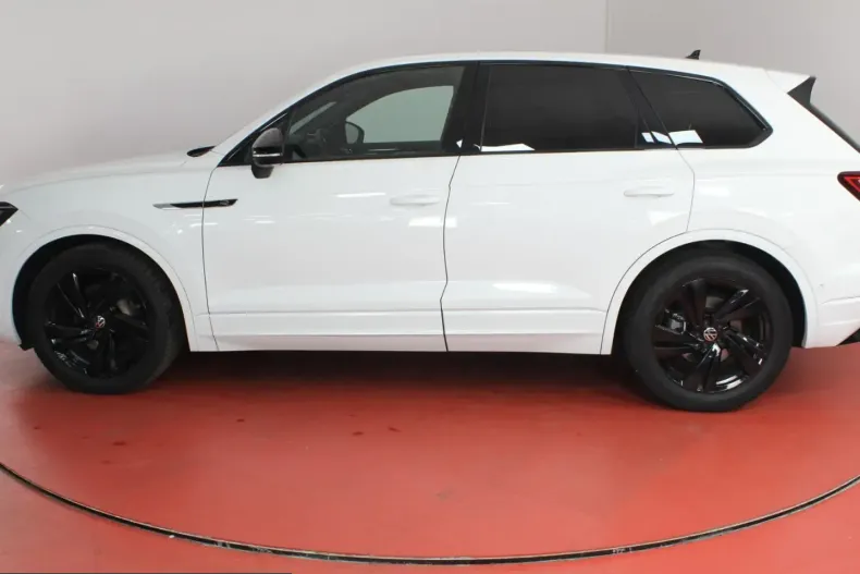 Volkswagen Touareg din 2023 cu 44.442 km - oferta VOL202826 - foto 26