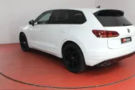 Volkswagen Touareg din 2023 cu 44.442 km - oferta VOL202826 - foto 29