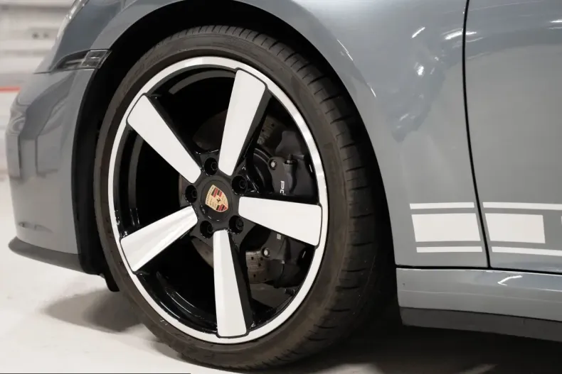 Porsche 992 din 2024 cu 6.800 km - oferta POR202828 - foto 14