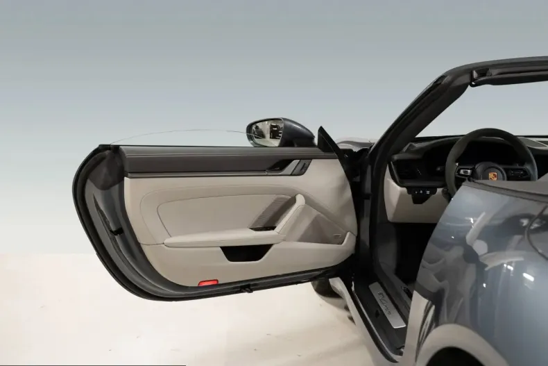 Porsche 992 din 2024 cu 6.800 km - oferta POR202828 - foto 19