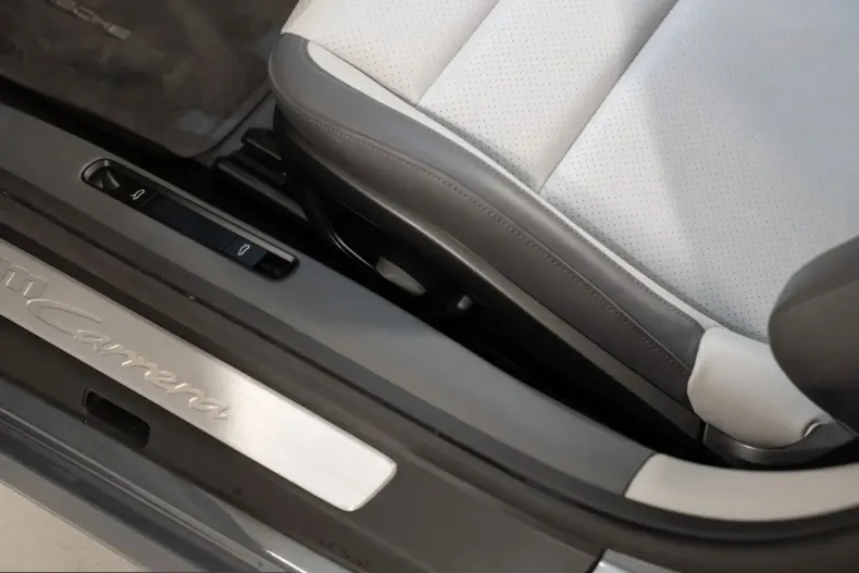 Porsche 992 din 2024 cu 6.800 km - oferta POR202828 - foto 24