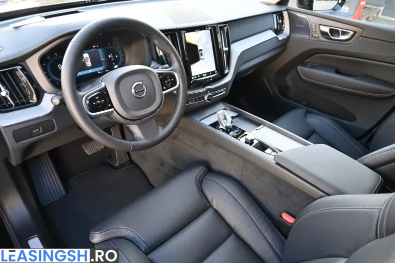 Volvo XC60 din 2025 cu 19.000 km - oferta VOL202829 - foto 12