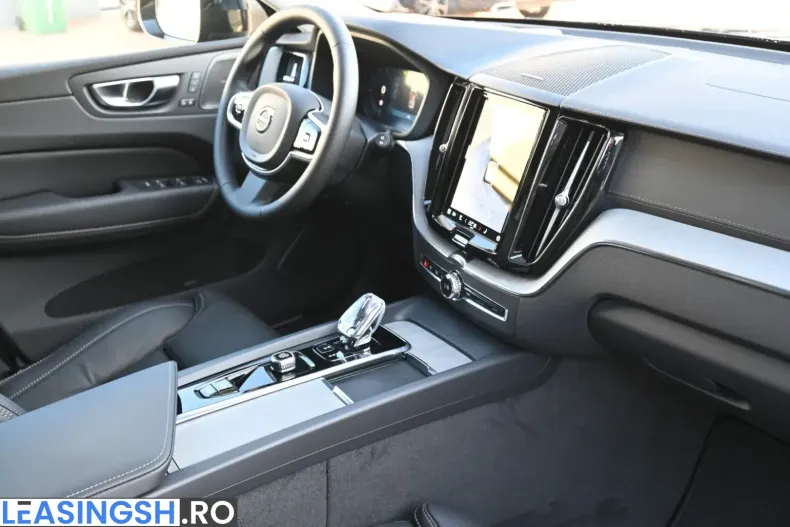 Volvo XC60 din 2025 cu 19.000 km - oferta VOL202829 - foto 13