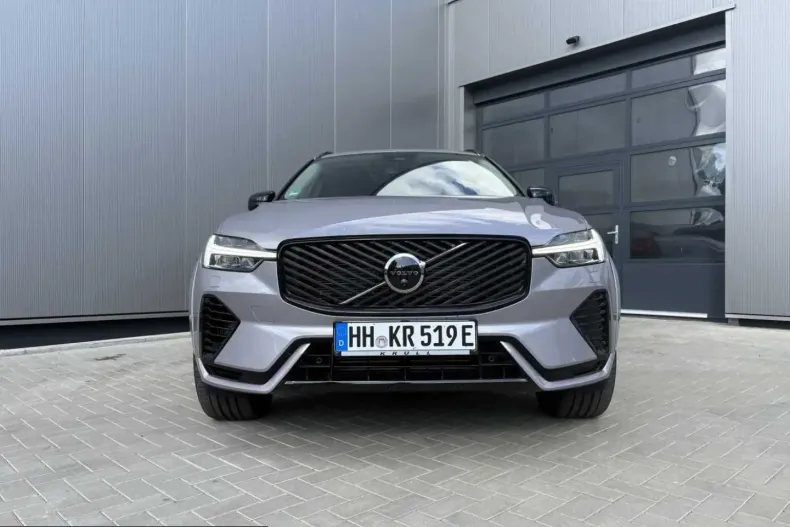 Volvo XC60 din 2025 cu 15.000 km - oferta VOL202830 - foto 3