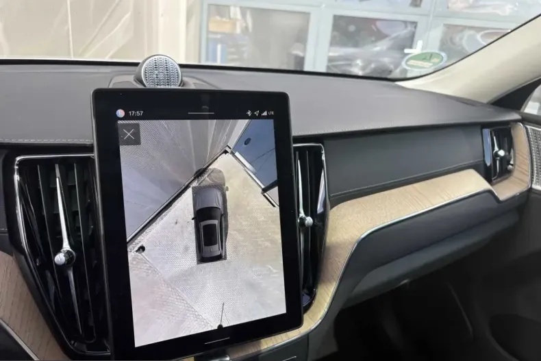 Volvo XC60 din 2025 cu 15.000 km - oferta VOL202830 - foto 6