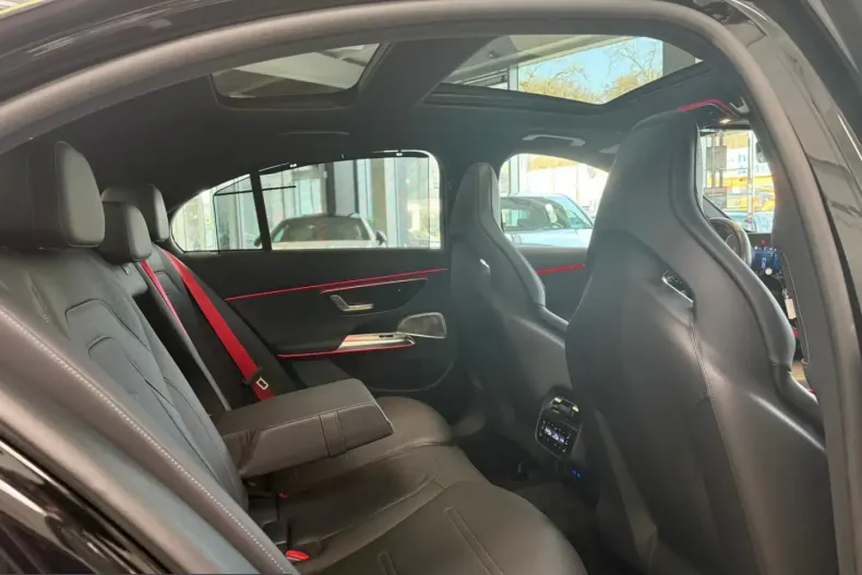 Mercedes-Benz E 53 AMG (Clasa E) din 2025 cu 18.491 km - oferta MER202836 - foto 24