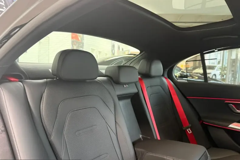 Mercedes-Benz E 53 AMG (Clasa E) din 2025 cu 18.491 km - oferta MER202836 - foto 25