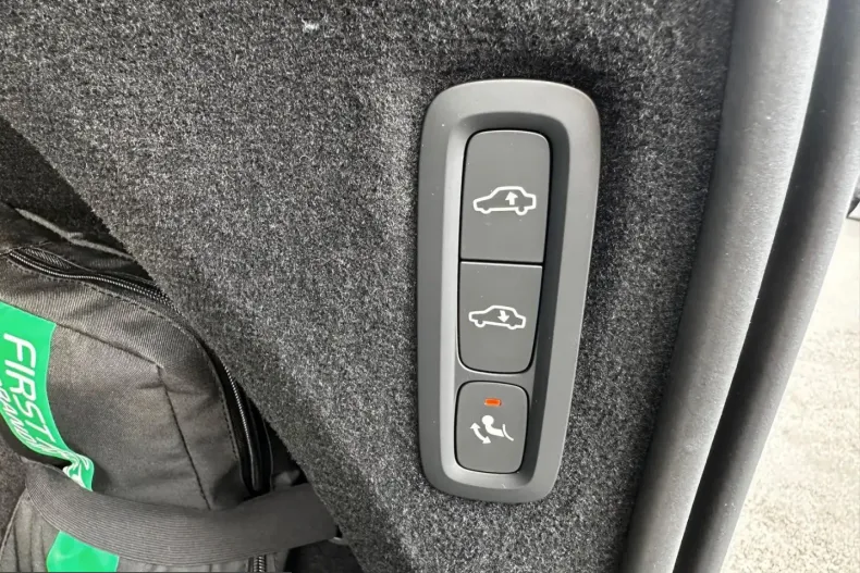 Volvo XC90 din 2024 cu 4.745 km - oferta VOL202837 - foto 10