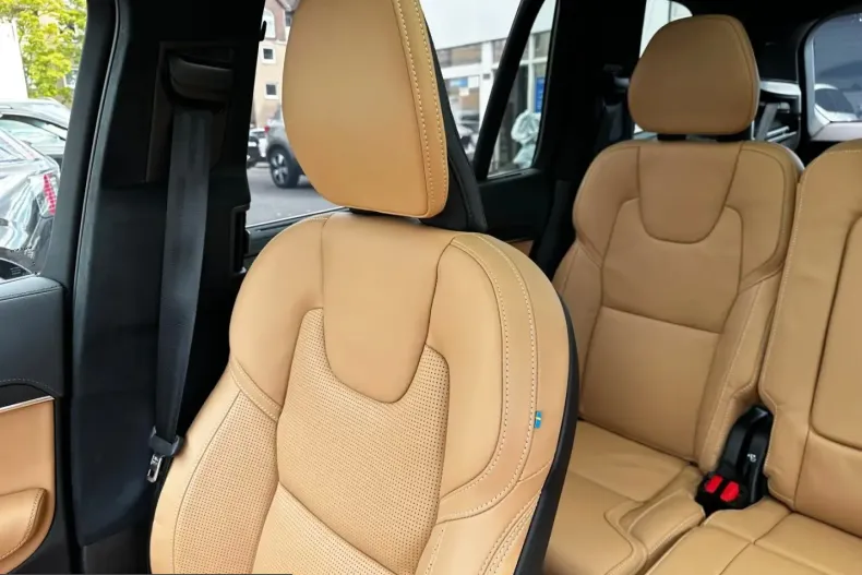 Volvo XC90 din 2024 cu 4.745 km - oferta VOL202837 - foto 24