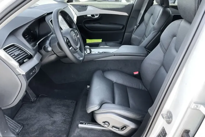 Volvo XC90 din 2024 cu 26.521 km - oferta VOL202838 - foto 12